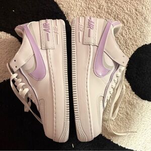 Nike AF1 Women's White and Lavender Sneakers